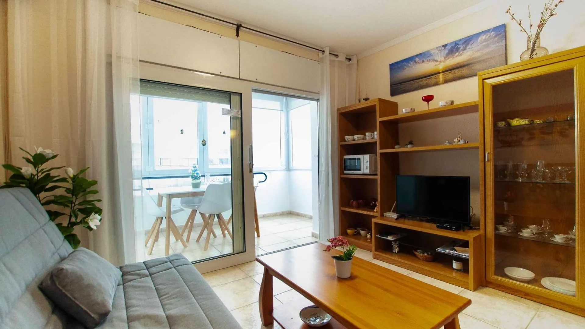 Apartment 1223 Gran Canal 200 M Playa - Apivend Immo Roses